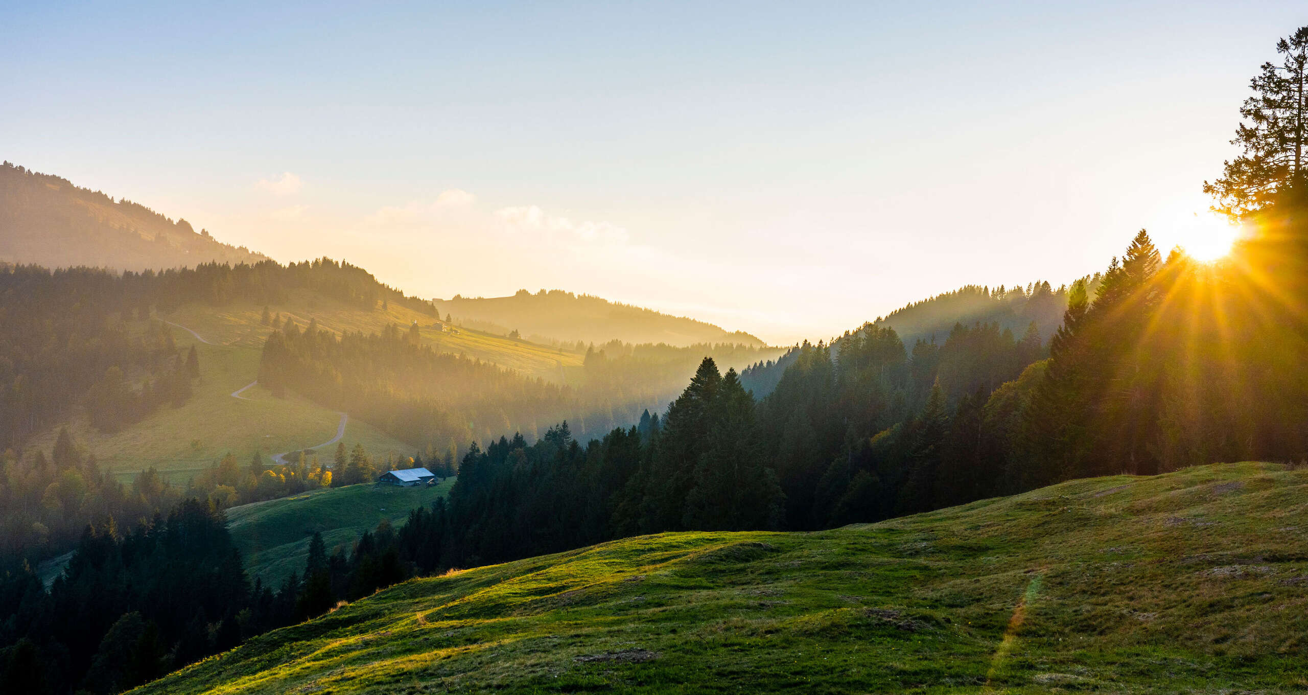 Bergwelt am Imberg in der Abendsonne im Herbst