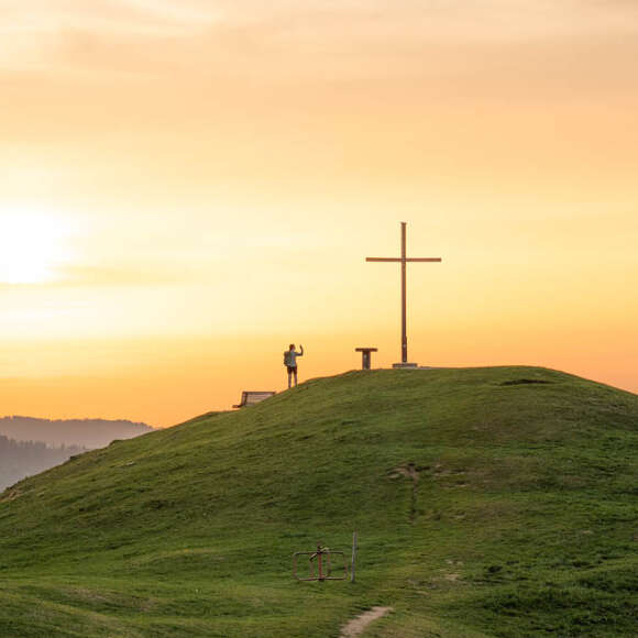 Gipfel des Hündle im Abendrot