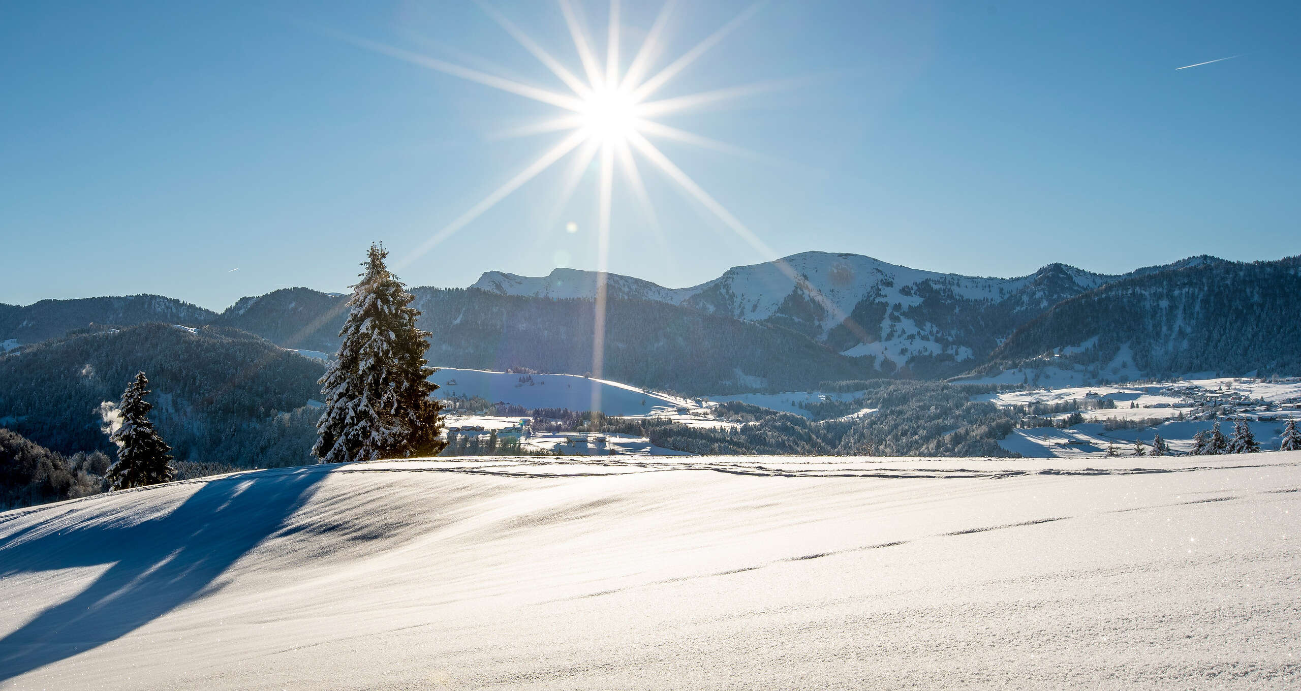 Winterliches Panorama der Nagelfluhkette